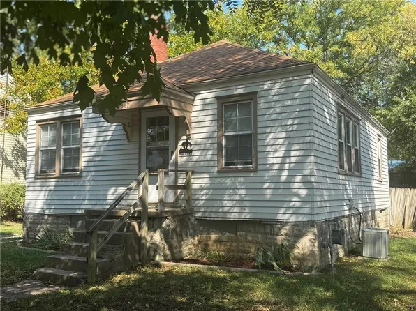 3117 Corning Ave, Parsons, KS 67357