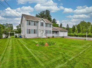 3 Ash St, Hudson, NH 03051