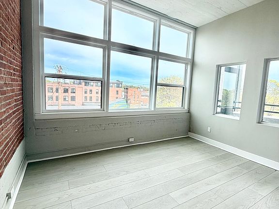 4th image of 279 Chapel St #3K