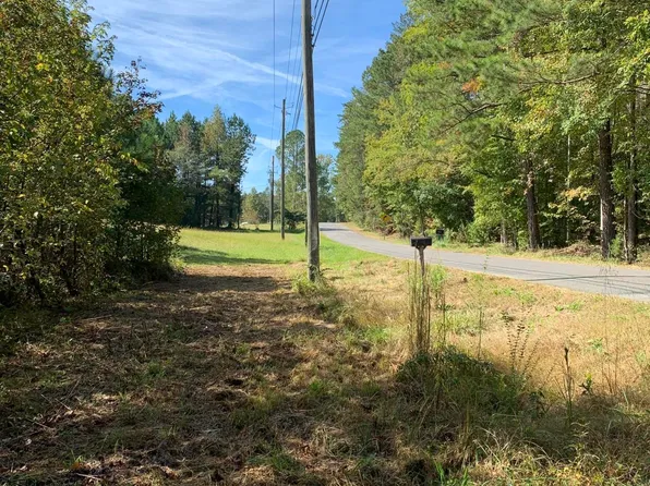 8241 Lay Springs Rd, Gadsden, AL 35904