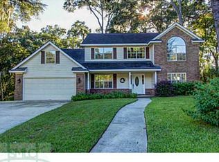 10 Dalry Ln, Savannah, GA 31419