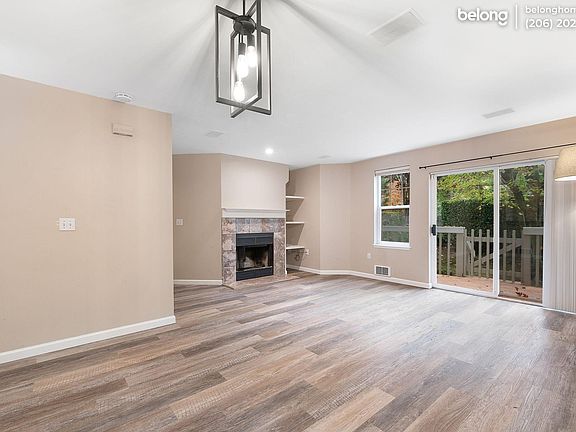 5th image of 7115 NE 171st Ln