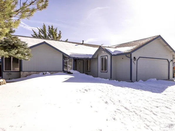 991 Sunburst Dr, Carson City, NV 89705