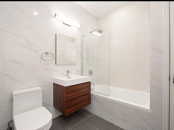 3rd image of 45 Beekman St #4Z