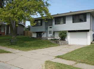 14616 Emiline St, Omaha, NE 68138