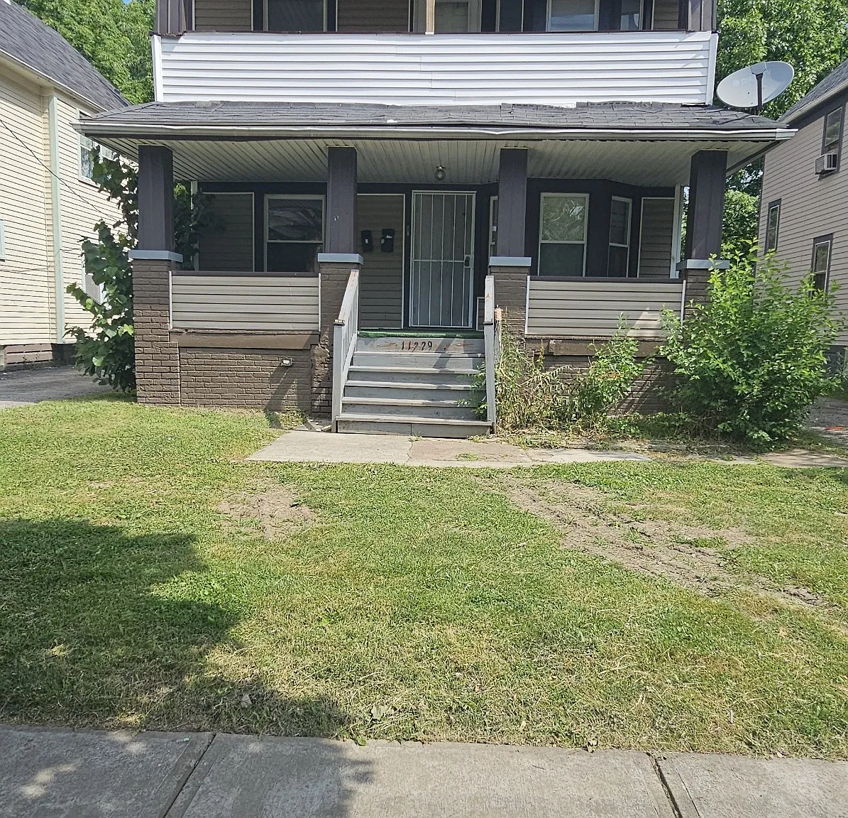 11229 Parkview Ave — Photo 1