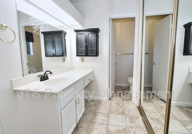 6830 Mellodora Dr — Photo 45