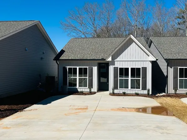 188 Mill Street, 188 Mill St #188B, Pelzer, SC 29669