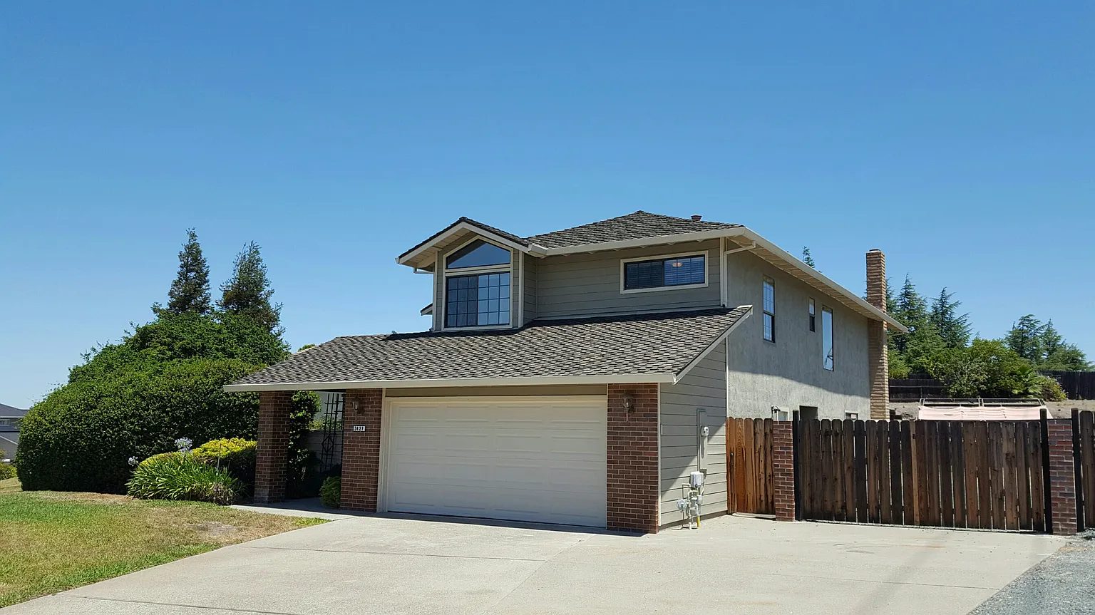 3427 Tabora Dr photo 1