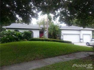 918 Academy Dr, Brandon, FL 33511