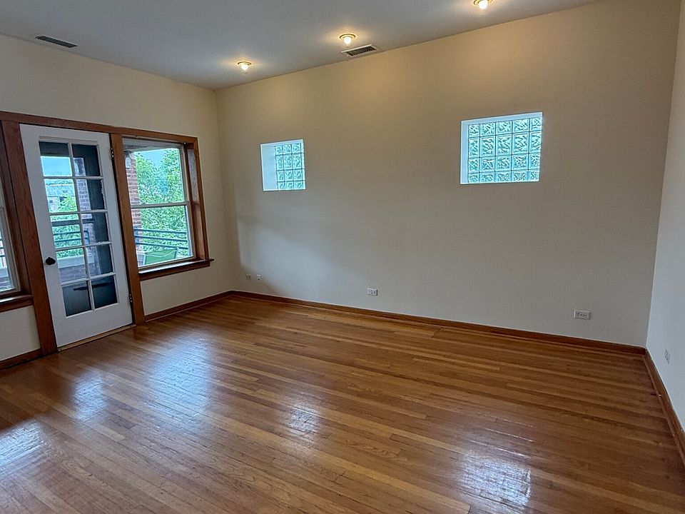 1st image of 2722 N Kimball Ave #3