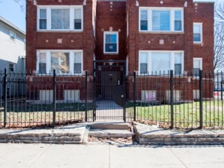 701 N Lotus — Photo 13