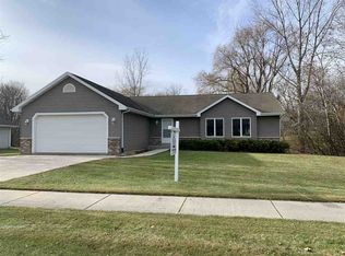 203 S Water St, Lomira, WI 53048