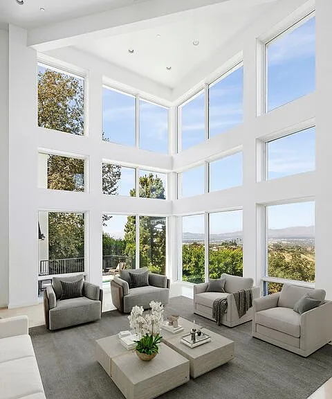 14435 Mulholland Dr — Photo 7