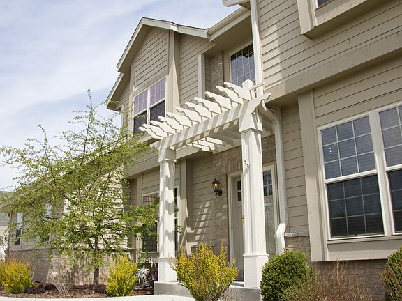 Beautiful Fully Landscaped