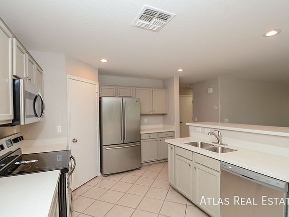 5th image of 11690 N 153rd Ave