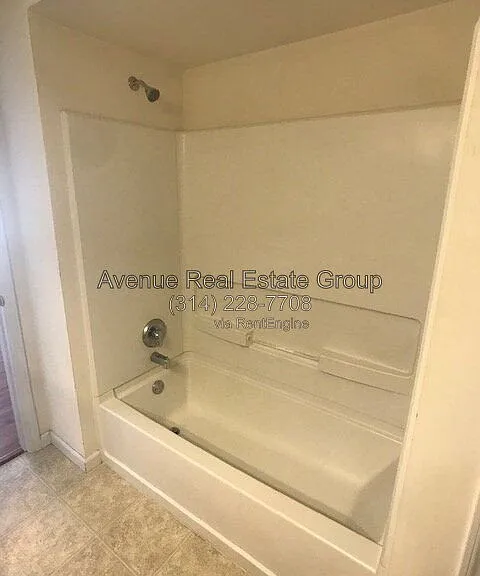 11300 Spring Creek Ln — Photo 20