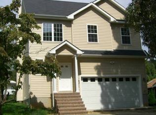 906A Blue Ridge Dr, Annapolis, MD 21409