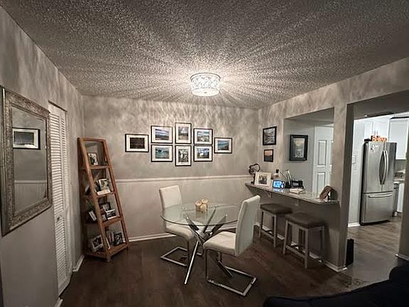 3rd image of 308 N Bayshore Blvd #208