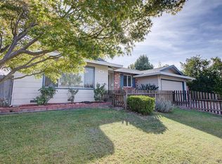 6448 Rampart Dr, Carmichael, CA 95608