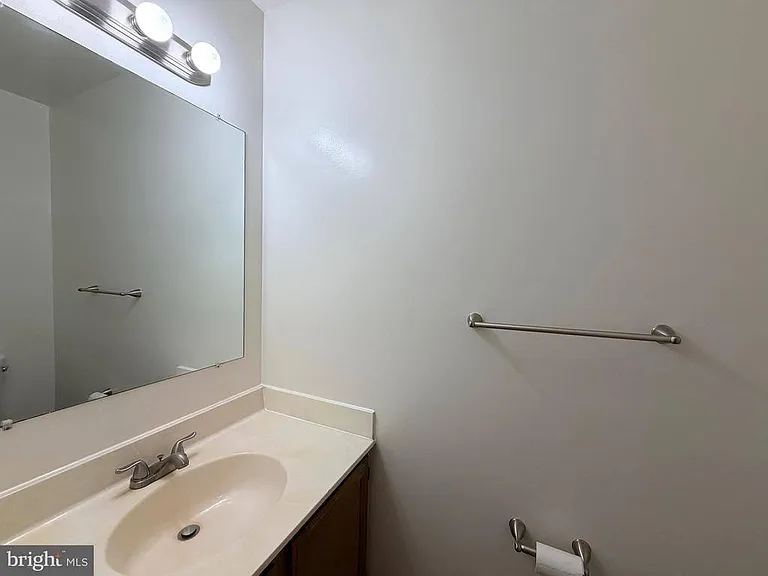 6124 Majors Ln — Photo 6