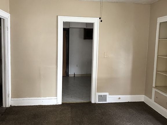 5th image of 3383 E 142nd St #1