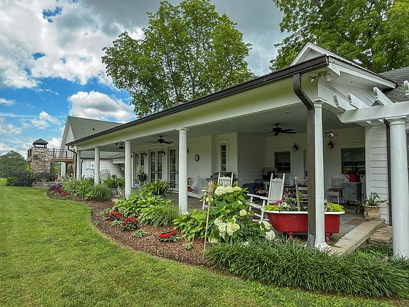 4th image of 4929 Snow Creek Rd