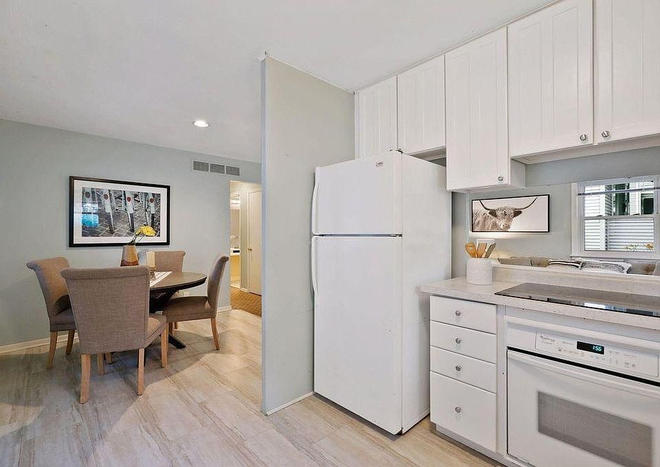 1st image of 1684 Marshall Ave #1