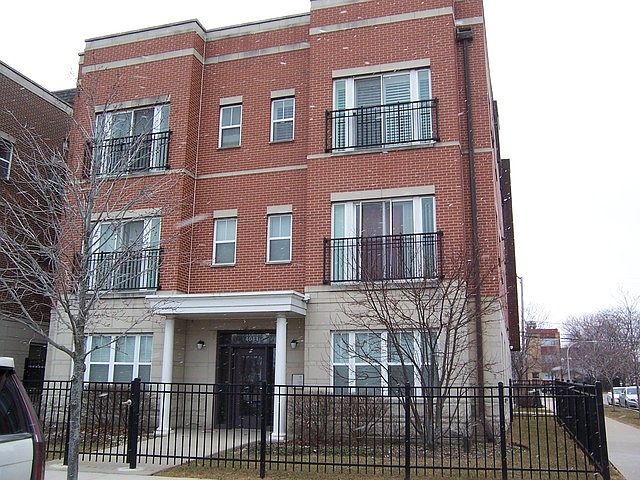 1st image of 4044 S Oakenwald Ave APT 3N
