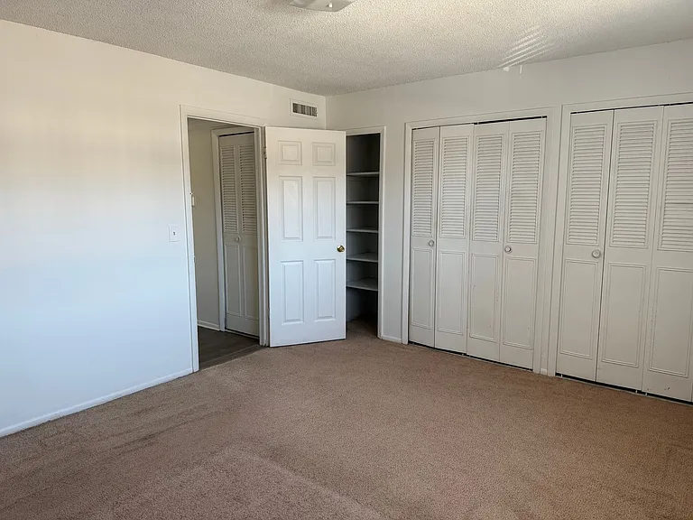 5317 Curry Ford Rd #K — Photo 12