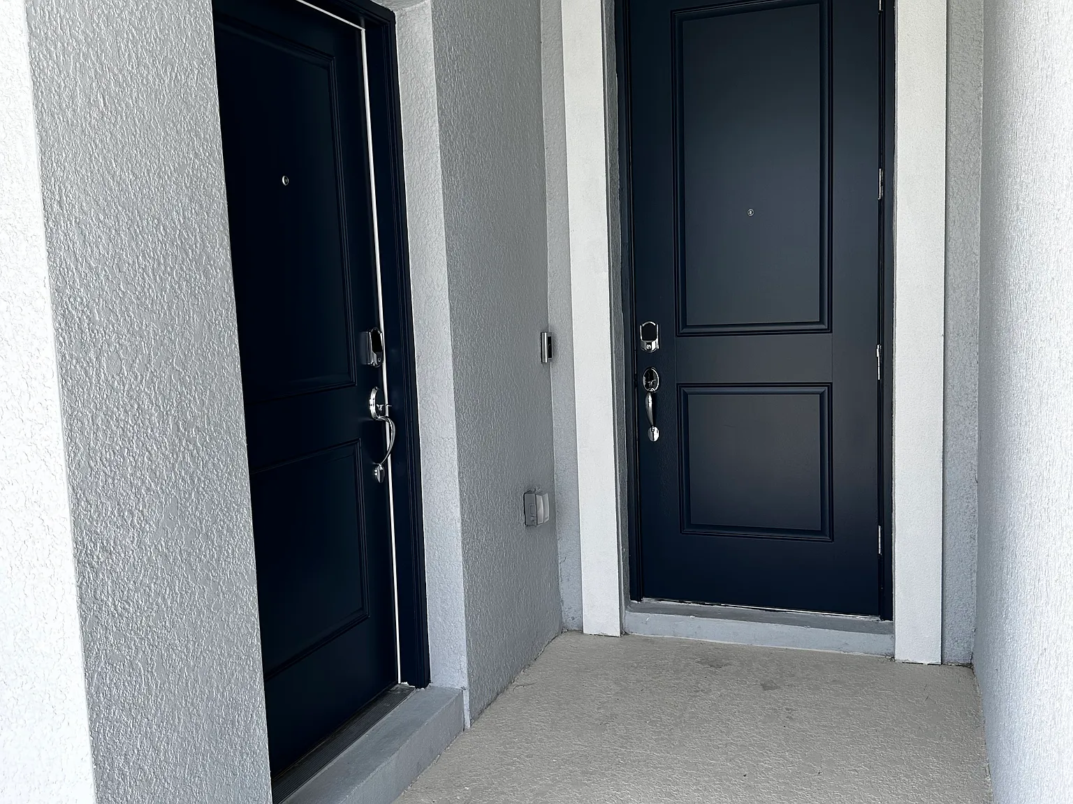 1 bed, $1,300 — Photo 2