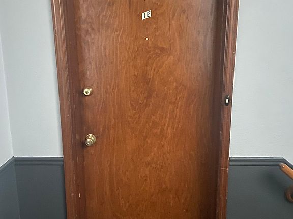 2nd image of 6947 Chippewa St #1E
