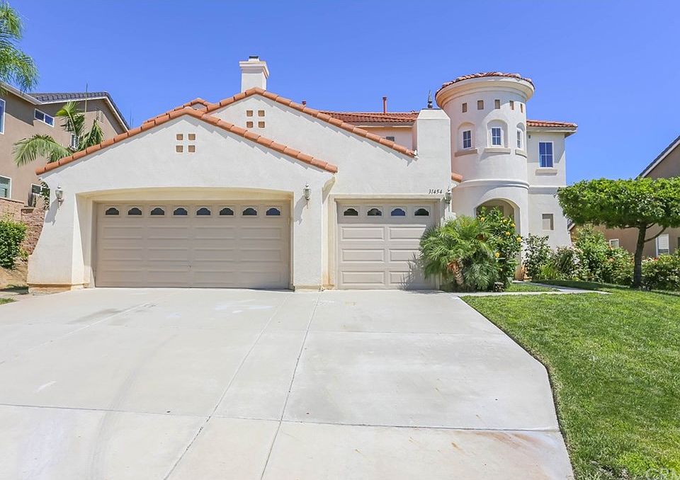 1st image of 31454 Orchard Ln