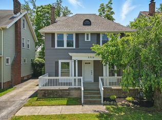 3314 Yorkshire Rd, Cleveland Heights, OH 44118