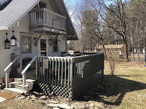 5th image of 11 Lake View Dr