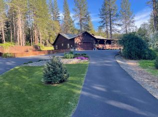4728 E Evans Creek Rd, Rogue River, OR 97537