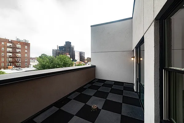 Rented by Twin Group | media 25