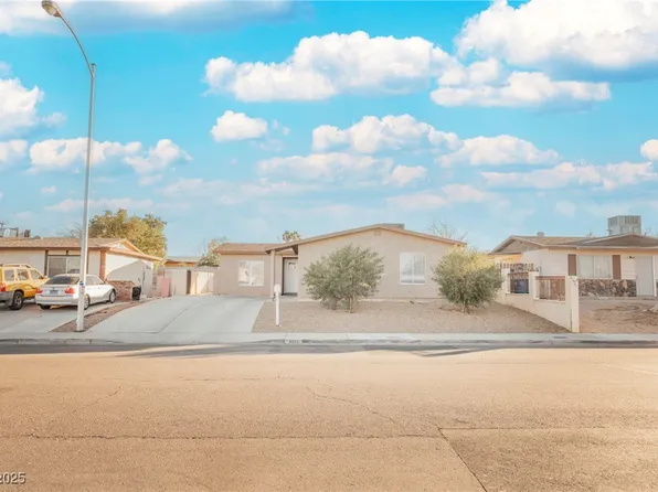 6215 Newville Ave, Las Vegas, NV 89103