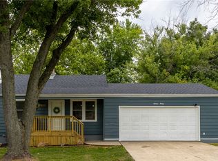 1630 W Leafland Ave, Decatur, IL 62522