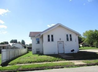 606 W Madison Ave, Owensville, MO 65066