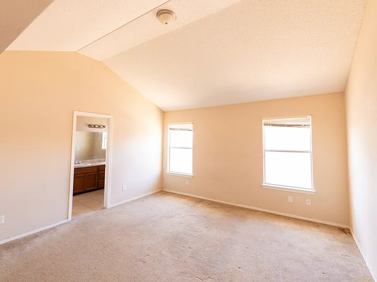 475 Coldridge Valley Pl — Photo 3