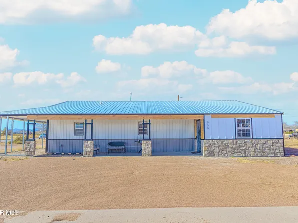 905 Summer St, Van Horn, TX 79855