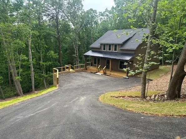 82 Vista Dr, Cleveland, GA 30528