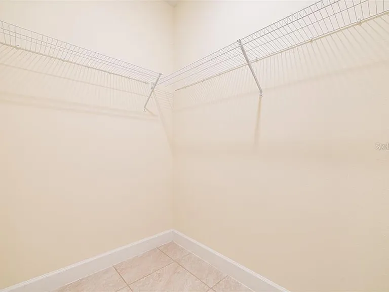 520 Nogales Ct — Photo 28