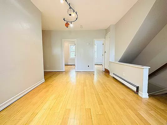 1st image of 207 Sumpter St #2