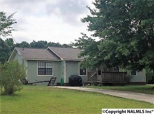 321 Friendship Rd, Boaz, AL 35957