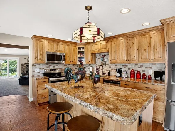 3 Cedar Hills Dr, Pocatello, ID 83204