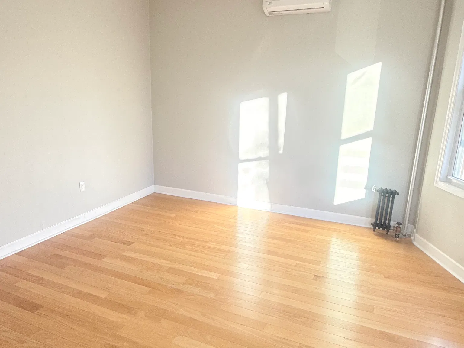 1 bed, 1000 sqft, $2,800 — Photo 4