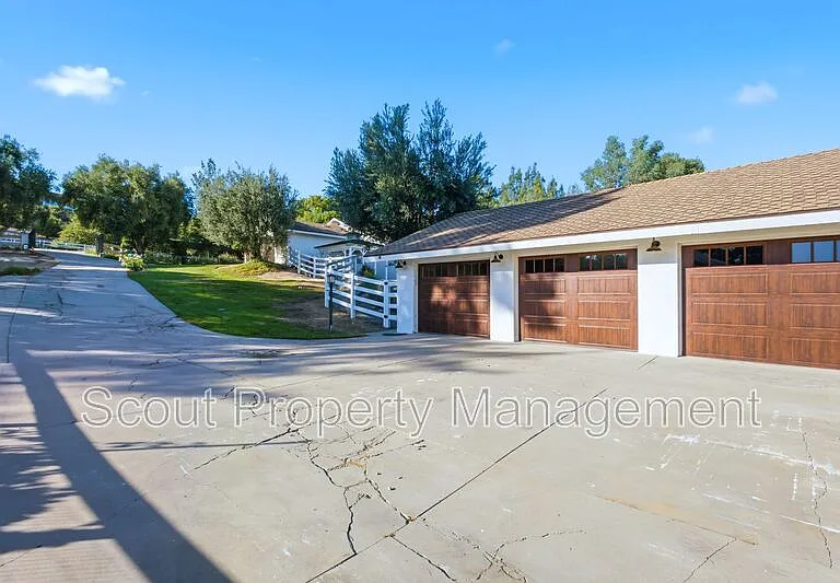 30605 De Portola Rd — Photo 2