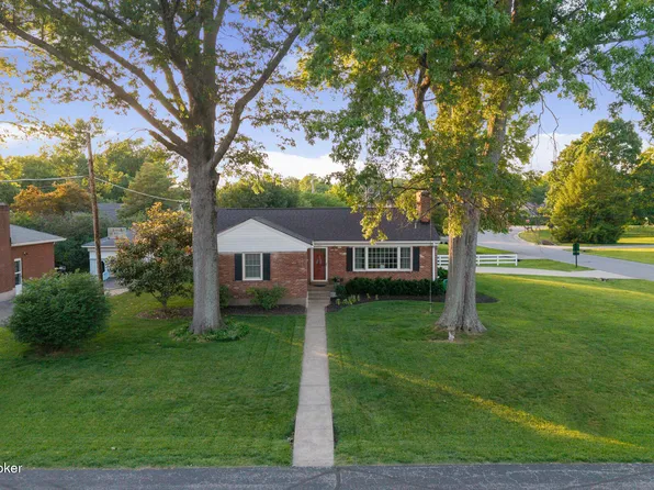 4327 Alicent Rd, Woodlawn Park, KY 40207